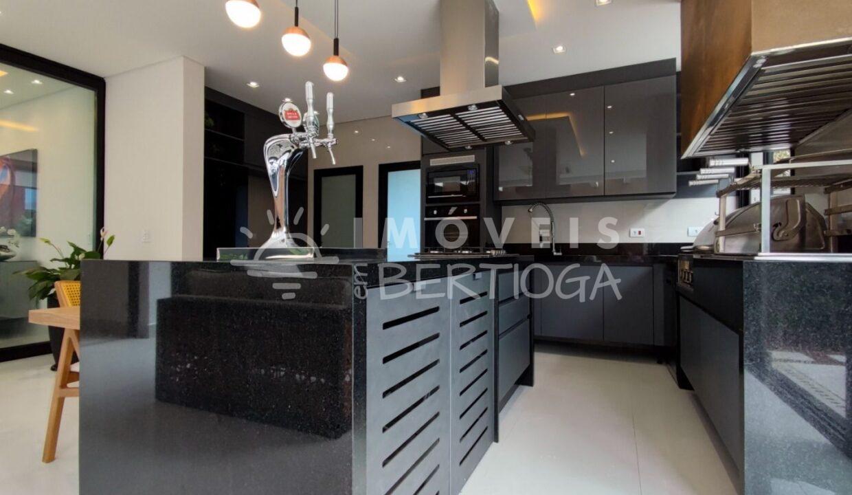 Casa-venda-BERTIOGA-RIVIERA-DE-SAO-LOURENCO-CA1356R-imobiliaria-na-riviera-imobiliaria-bertioga-2025-10-26_14-45-04_foto_rm-2