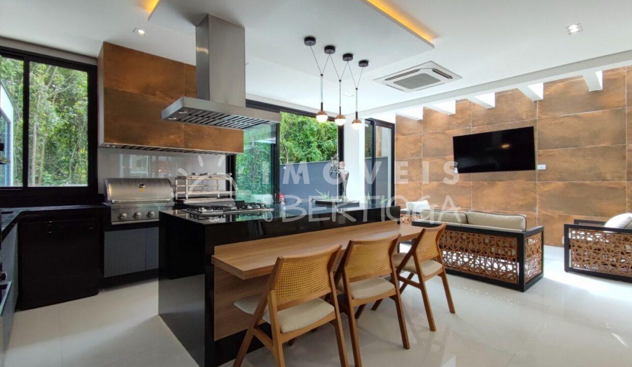 Casa-venda-BERTIOGA-RIVIERA-DE-SAO-LOURENCO-CA1356R-imobiliaria-na-riviera-imobiliaria-bertioga-2025-10-26_14-45-04_foto_rm-4