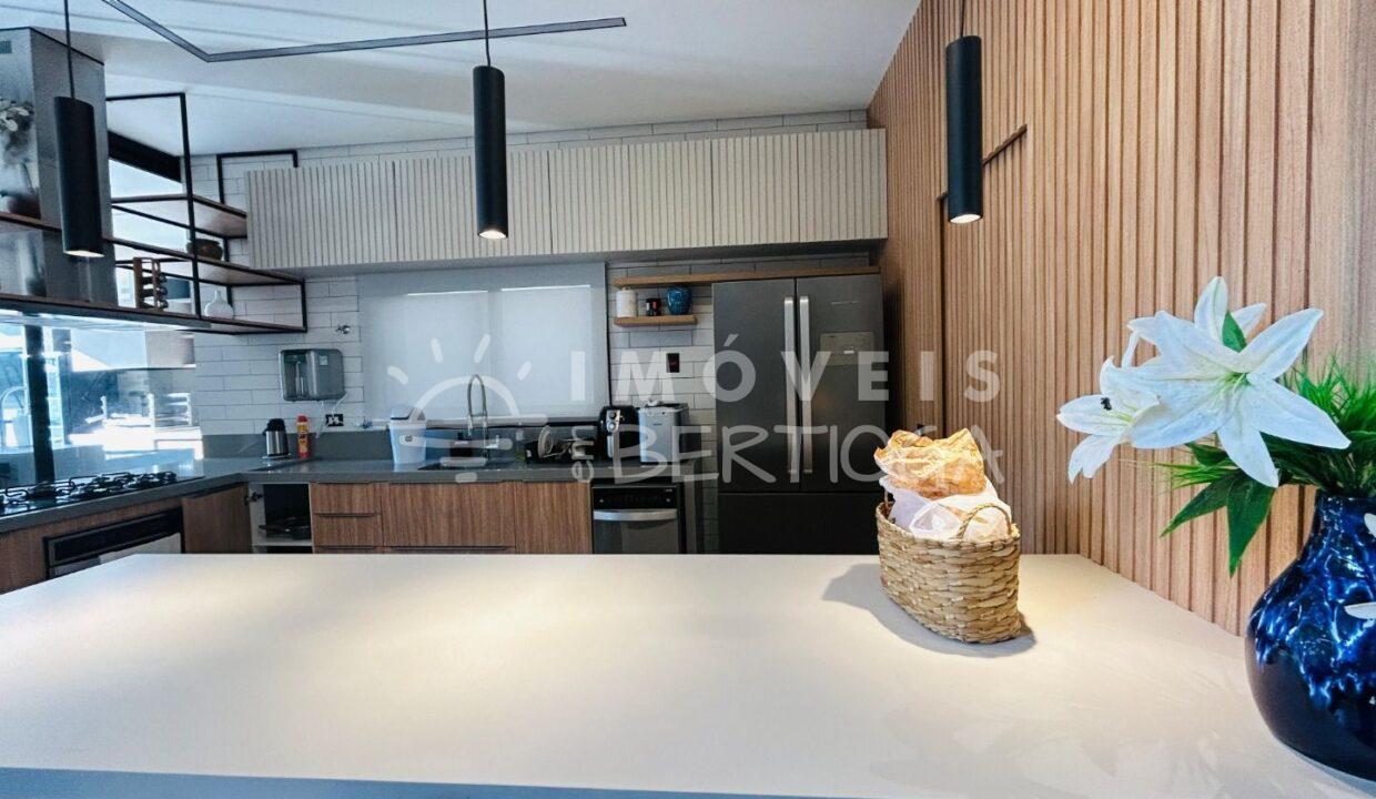 Casa-venda-BERTIOGA-RIVIERA-DE-SAO-LOURENCO-CA1370R-imobiliaria-na-riviera-imobiliaria-bertioga-2025-10-27_16-56-59_foto_rm-7