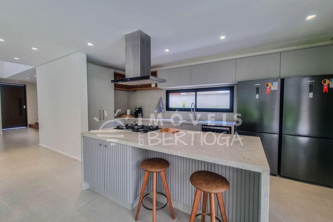 Casa-venda-BERTIOGA-RIVIERA-DE-SAO-LOURENCO-CA1392R-imobiliaria-na-riviera-imobiliaria-bertioga-2025-10-27_06-26-30_foto_rm-9