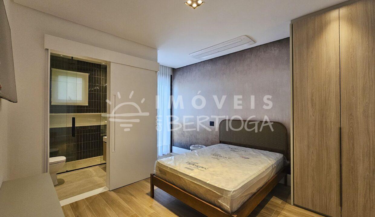 Casa-venda-BERTIOGA-RIVIERA-DE-SAO-LOURENCO-CA1402R-imobiliaria-na-riviera-imobiliaria-bertioga-2025-10-27_06-15-03_foto_rm-1