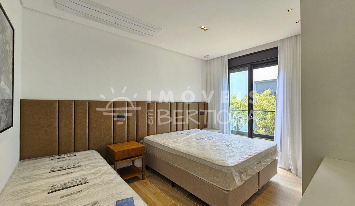 Casa-venda-BERTIOGA-RIVIERA-DE-SAO-LOURENCO-CA1402R-imobiliaria-na-riviera-imobiliaria-bertioga-2025-10-27_06-15-03_foto_rm-21