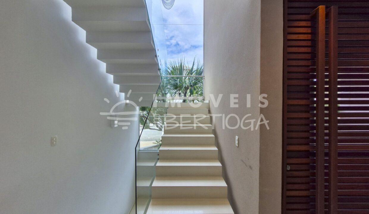 Casa-venda-BERTIOGA-RIVIERA-DE-SAO-LOURENCO-CA1449R-imobiliaria-na-riviera-imobiliaria-bertioga-2025-10-26_13-00-50_foto_rm-25