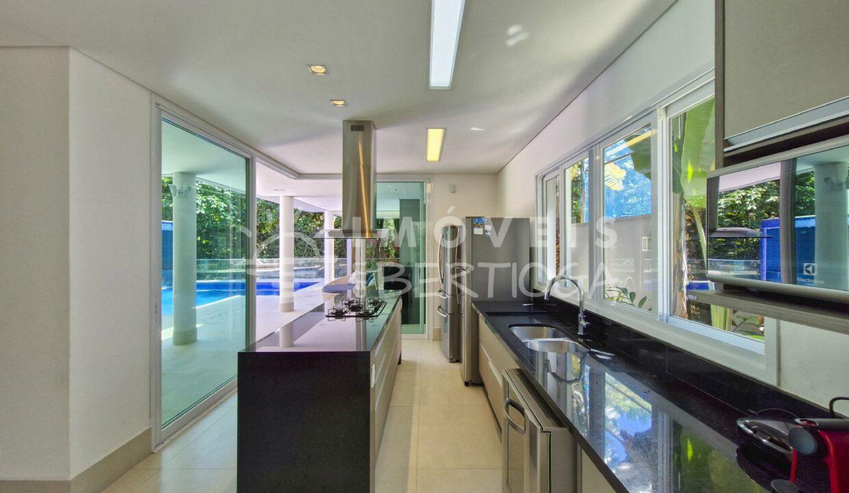 Casa-venda-BERTIOGA-RIVIERA-DE-SAO-LOURENCO-CA1449R-imobiliaria-na-riviera-imobiliaria-bertioga-2025-10-26_13-00-50_foto_rm-7