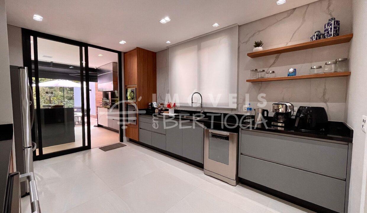 Casa-venda-BERTIOGA-RIVIERA-DE-SAO-LOURENCO-CA1492R-imobiliaria-na-riviera-imobiliaria-bertioga-2025-10-26_11-41-04_foto_rm-12
