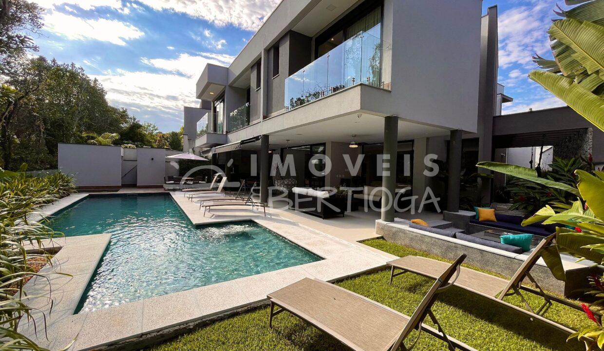 Casa-venda-BERTIOGA-RIVIERA-DE-SAO-LOURENCO-CA1492R-imobiliaria-na-riviera-imobiliaria-bertioga-2025-10-26_11-41-04_foto_rm-9