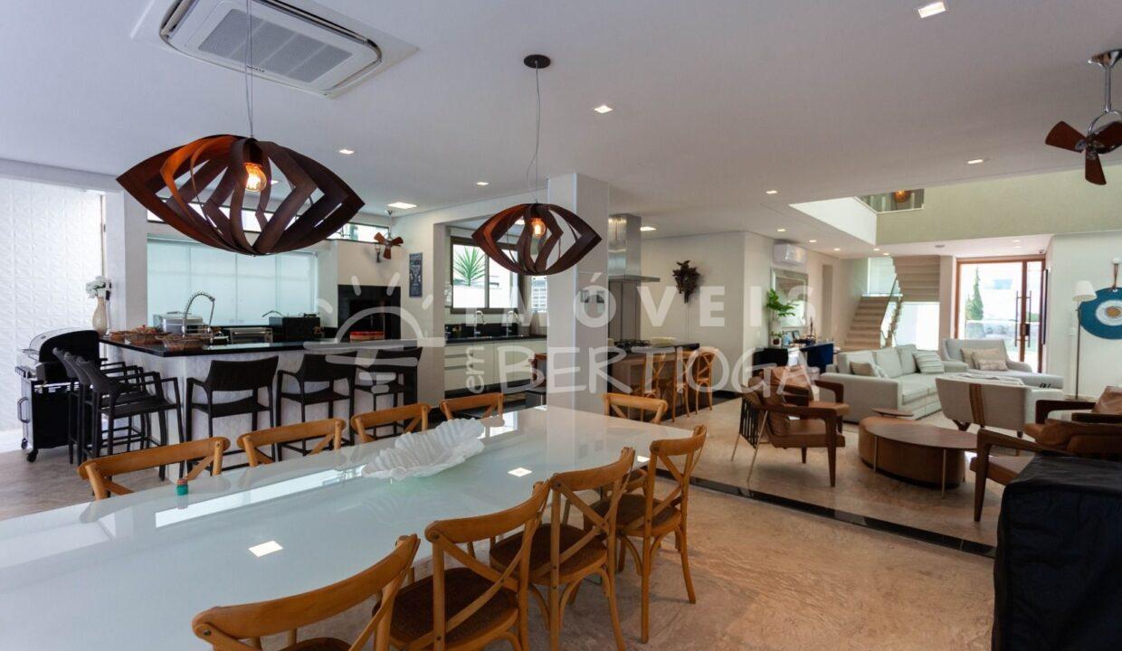 Casa-venda-BERTIOGA-RIVIERA-DE-SAO-LOURENCO-CA1495R-imobiliaria-na-riviera-imobiliaria-bertioga-2025-10-27_07-50-54_foto_rm