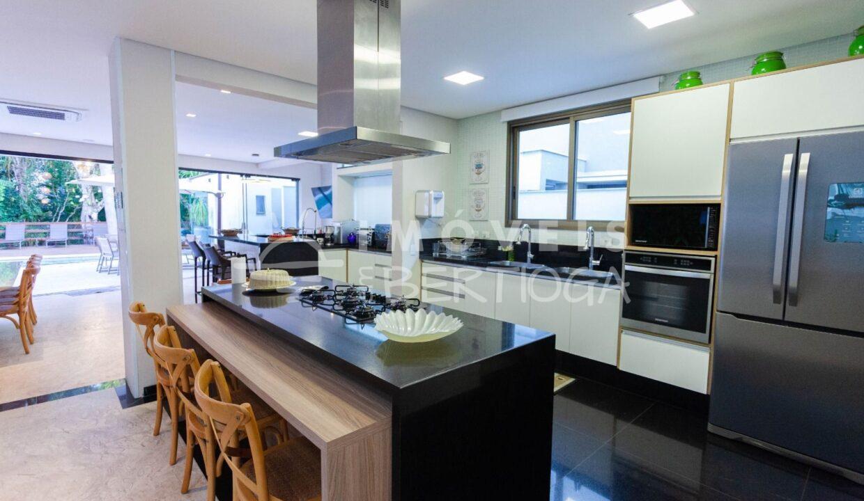 Casa-venda-BERTIOGA-RIVIERA-DE-SAO-LOURENCO-CA1495R-imobiliaria-na-riviera-imobiliaria-bertioga-2025-10-27_07-50-54_foto_rm-2