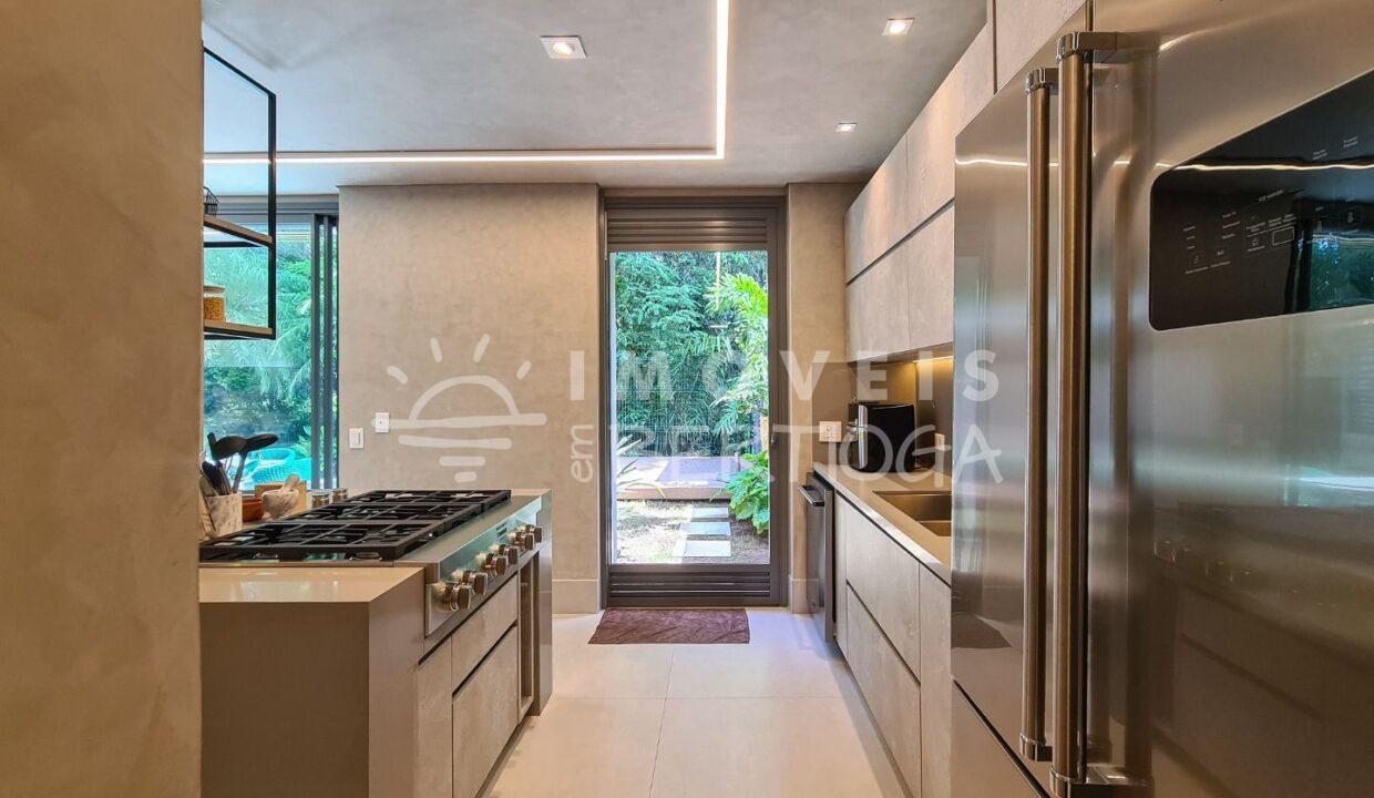 Casa-venda-BERTIOGA-RIVIERA-DE-SAO-LOURENCO-CA1537R-imobiliaria-na-riviera-imobiliaria-bertioga-2025-10-26_17-16-27_foto_rm-7