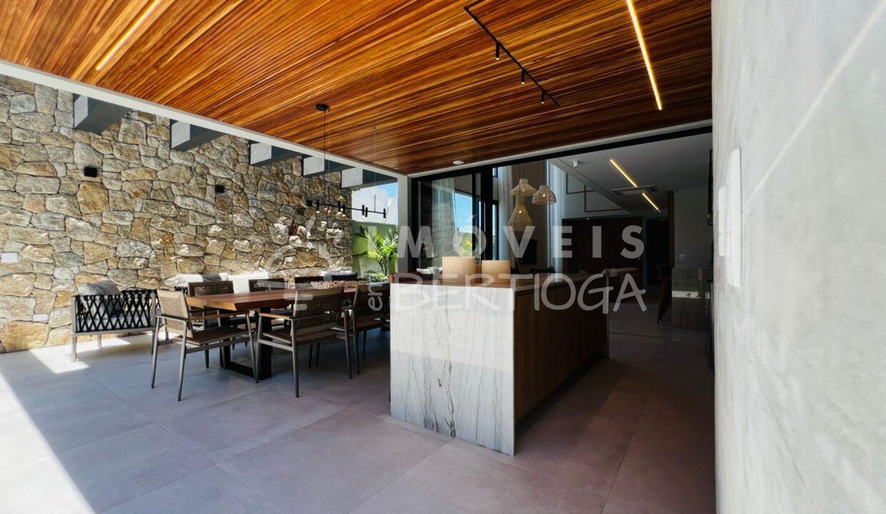 Casa-venda-BERTIOGA-RIVIERA-DE-SAO-LOURENCO-CA1560R-imobiliaria-na-riviera-imobiliaria-bertioga-2025-10-26_13-47-54_foto_rm-13