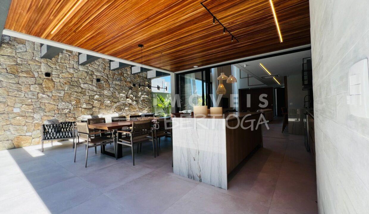 Casa-venda-BERTIOGA-RIVIERA-DE-SAO-LOURENCO-CA1560R-imobiliaria-na-riviera-imobiliaria-bertioga-2025-10-26_13-47-54_foto_rm-18