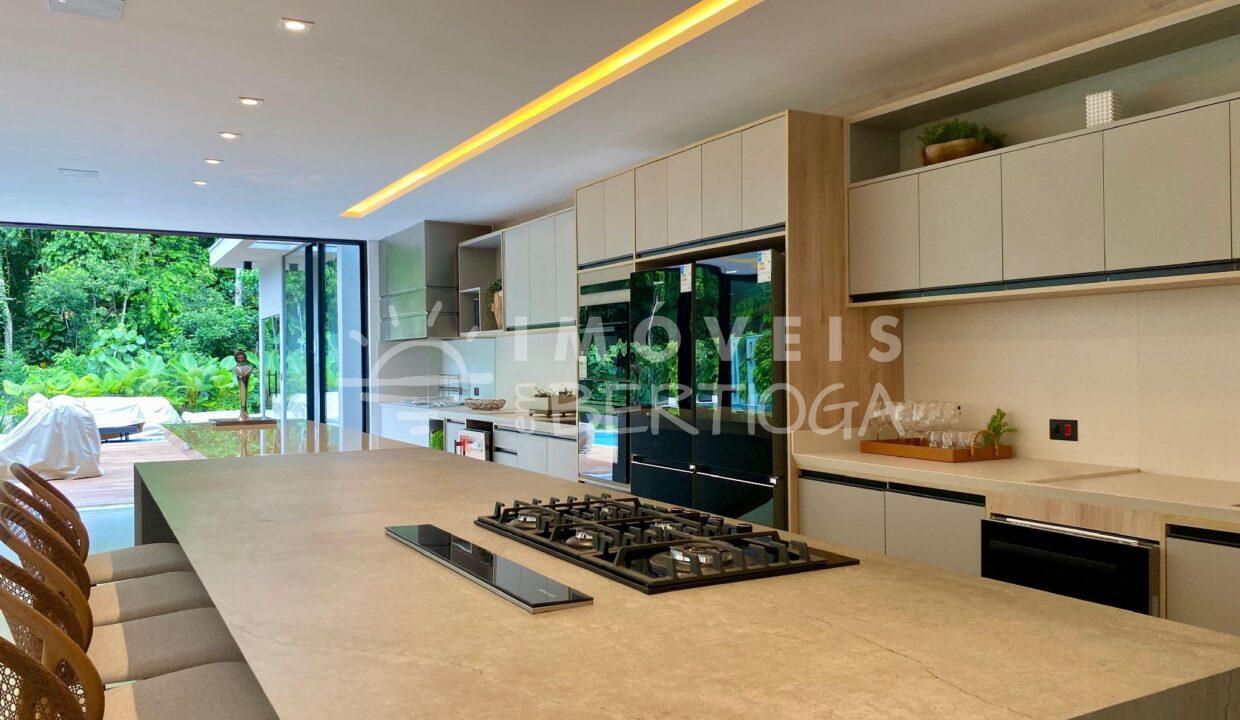 Casa-venda-BERTIOGA-RIVIERA-DE-SAO-LOURENCO-CA1564R-imobiliaria-na-riviera-imobiliaria-bertioga-2025-10-26_18-24-43_foto_rm-11