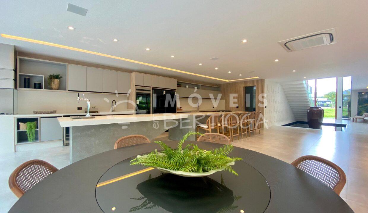 Casa-venda-BERTIOGA-RIVIERA-DE-SAO-LOURENCO-CA1564R-imobiliaria-na-riviera-imobiliaria-bertioga-2025-10-26_18-24-43_foto_rm-21