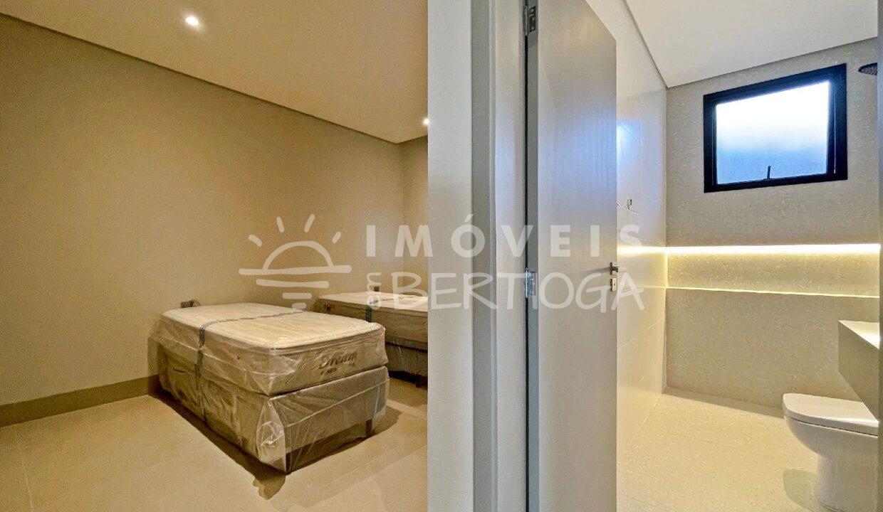 Casa-venda-BERTIOGA-RIVIERA-DE-SAO-LOURENCO-CA1584R-imobiliaria-na-riviera-imobiliaria-bertioga-2025-10-26_17-07-28_foto_rm-13