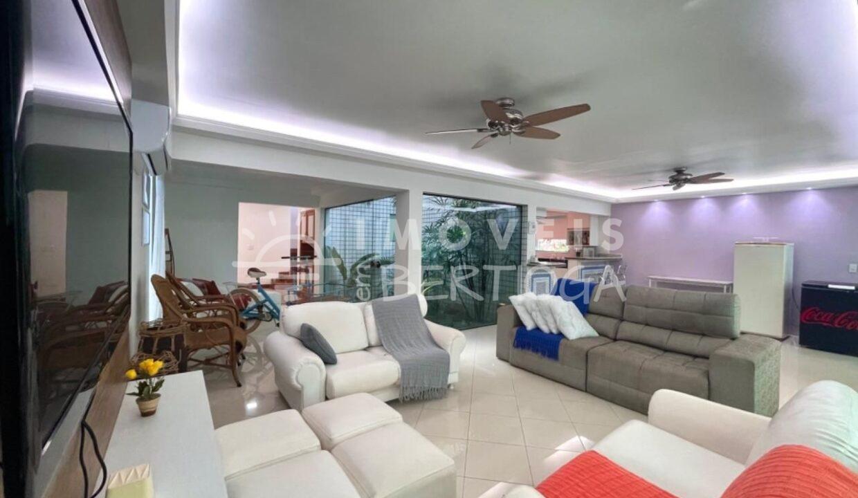 Casa-venda-BERTIOGA-RIVIERA-DE-SAO-LOURENCO-CA1602R-imobiliaria-na-riviera-imobiliaria-bertioga-2025-10-27_11-35-01_foto_rm-11
