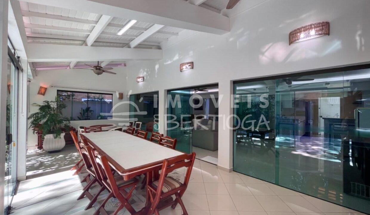 Casa-venda-BERTIOGA-RIVIERA-DE-SAO-LOURENCO-CA1602R-imobiliaria-na-riviera-imobiliaria-bertioga-2025-10-27_11-35-01_foto_rm-8
