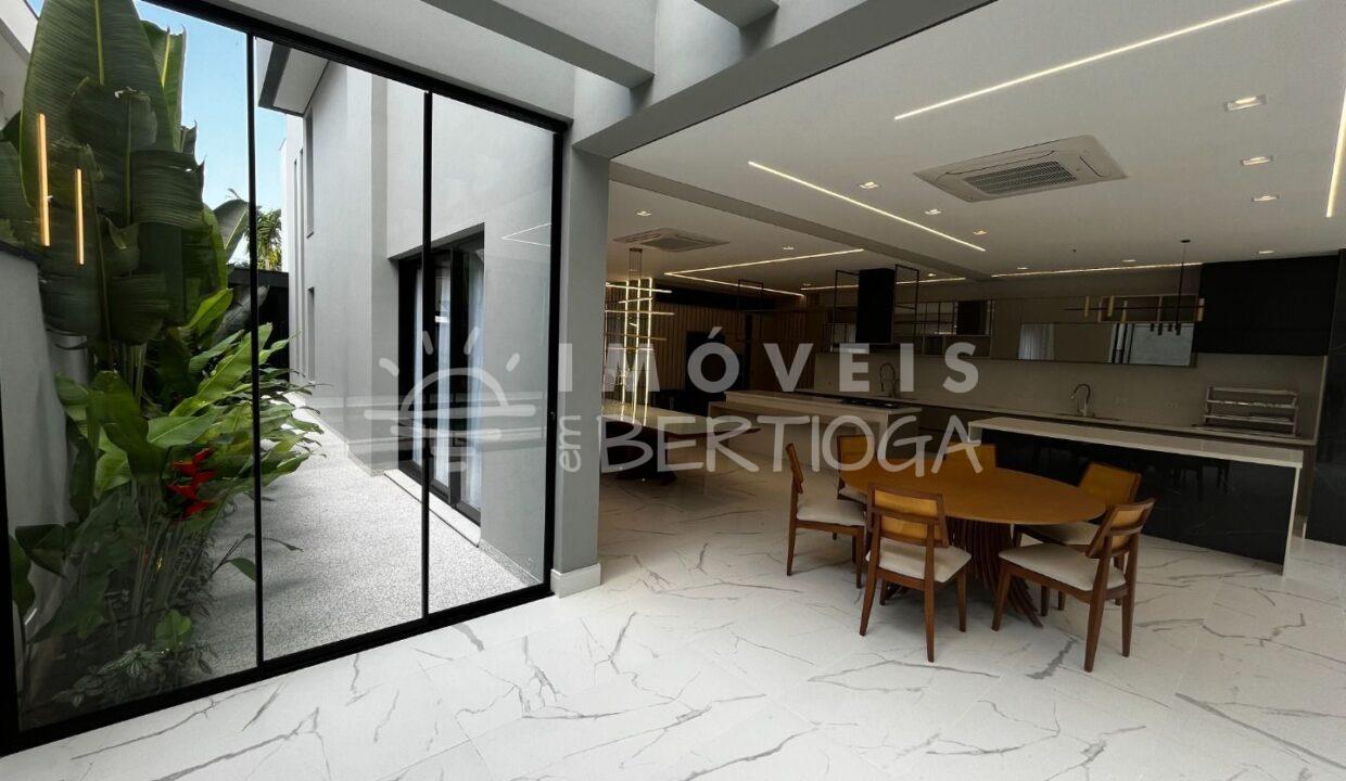 Casa-venda-BERTIOGA-RIVIERA-DE-SAO-LOURENCO-CA1625R-imobiliaria-na-riviera-imobiliaria-bertioga-2025-10-26_22-42-36_foto_rm-24