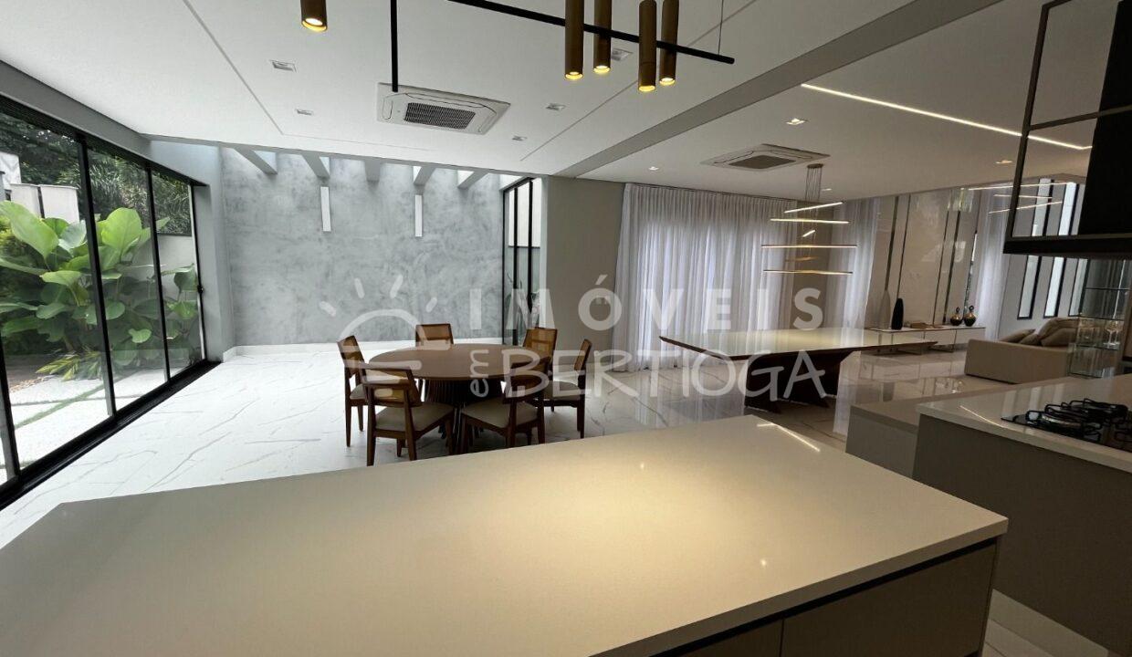 Casa-venda-BERTIOGA-RIVIERA-DE-SAO-LOURENCO-CA1625R-imobiliaria-na-riviera-imobiliaria-bertioga-2025-10-26_22-42-36_foto_rm-9