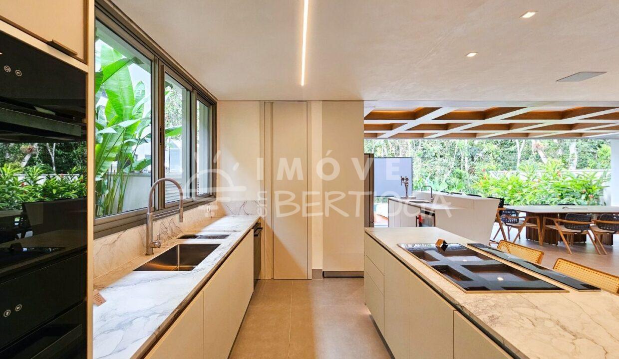 Casa-venda-BERTIOGA-RIVIERA-DE-SAO-LOURENCO-CA1637R-imobiliaria-na-riviera-imobiliaria-bertioga-2025-10-26_22-19-37_foto_rm-11