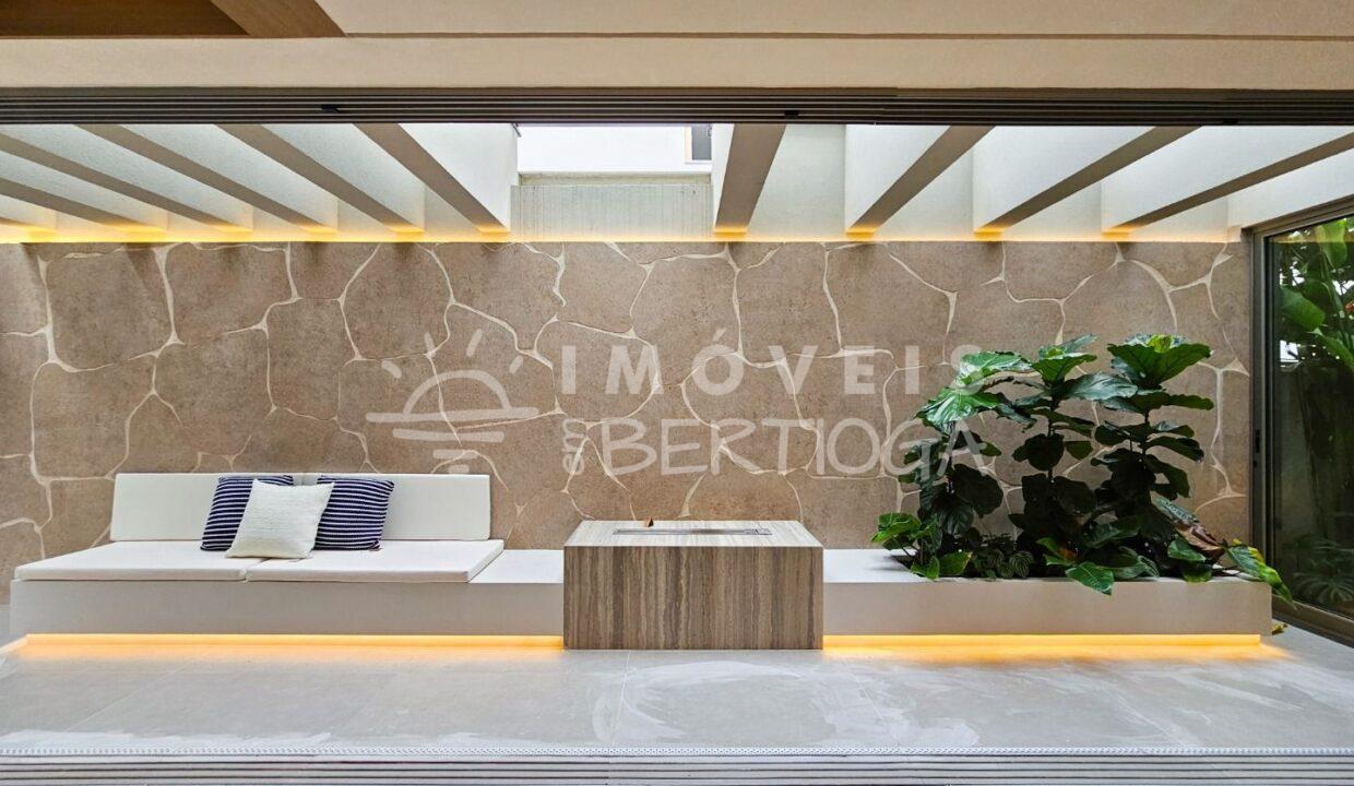 Casa-venda-BERTIOGA-RIVIERA-DE-SAO-LOURENCO-CA1637R-imobiliaria-na-riviera-imobiliaria-bertioga-2025-10-26_22-19-37_foto_rm-17