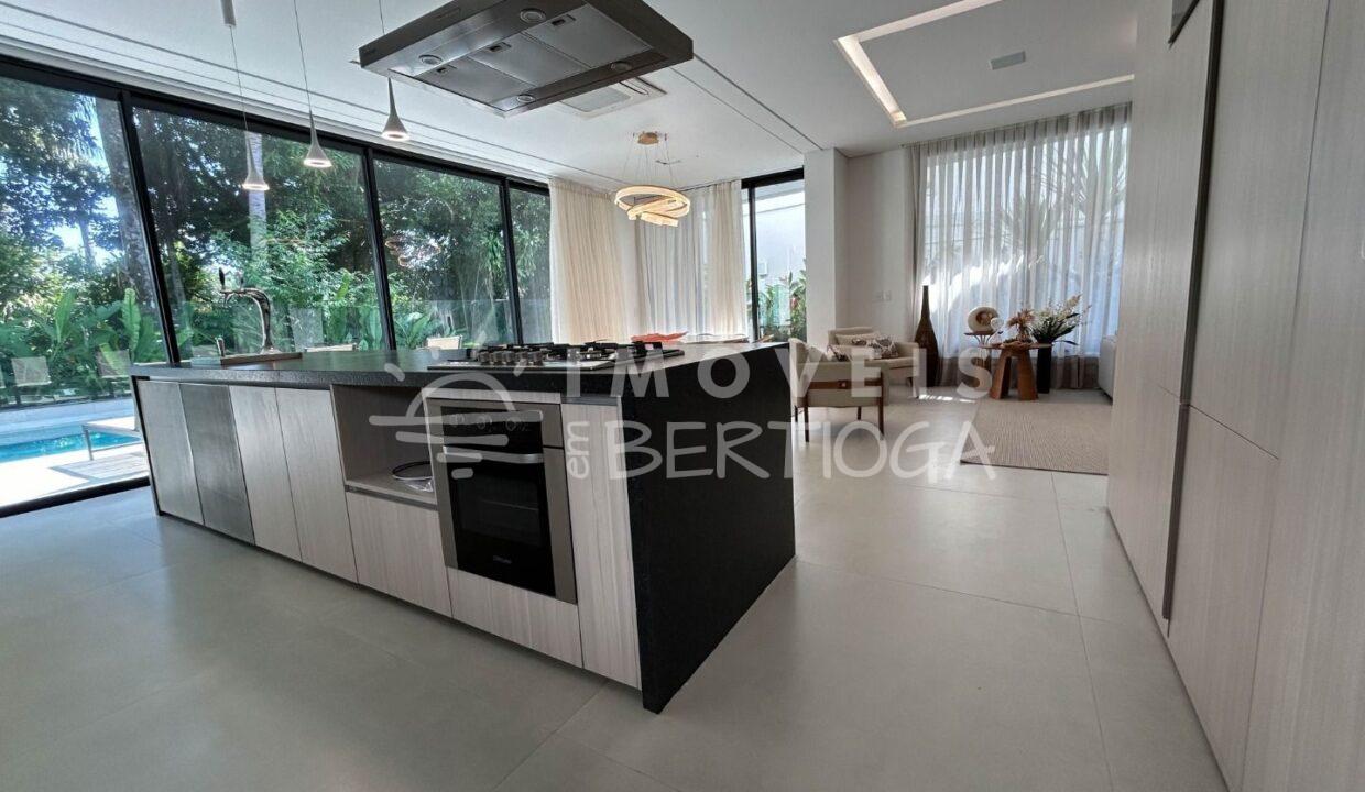 Casa-venda-BERTIOGA-RIVIERA-DE-SAO-LOURENCO-CA1638R-imobiliaria-na-riviera-imobiliaria-bertioga-2025-10-26_22-19-37_foto_rm-13