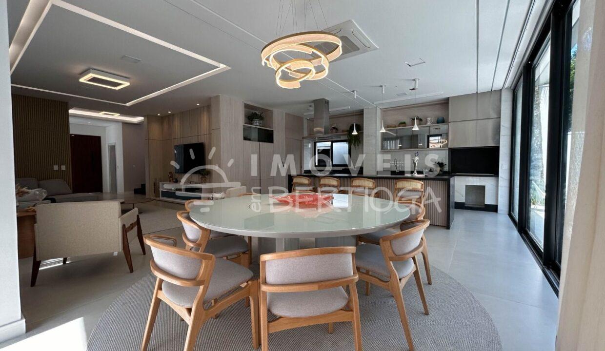 Casa-venda-BERTIOGA-RIVIERA-DE-SAO-LOURENCO-CA1638R-imobiliaria-na-riviera-imobiliaria-bertioga-2025-10-26_22-19-37_foto_rm-9