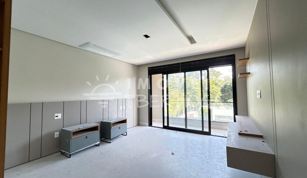 Casa-venda-BERTIOGA-RIVIERA-DE-SAO-LOURENCO-CA1641R-imobiliaria-na-riviera-imobiliaria-bertioga-2025-10-26_22-19-37_foto_rm-14