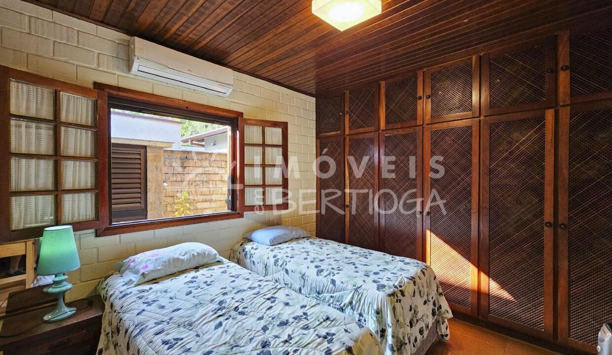 Casa-venda-BERTIOGA-RIVIERA-DE-SAO-LOURENCO-CA1647R-imobiliaria-na-riviera-imobiliaria-bertioga-2025-10-27_01-36-02_foto_rm-14