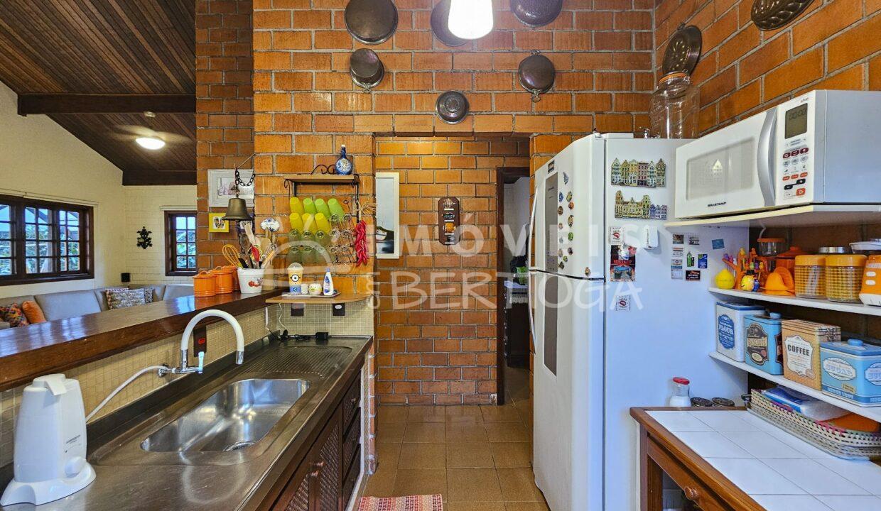 Casa-venda-BERTIOGA-RIVIERA-DE-SAO-LOURENCO-CA1647R-imobiliaria-na-riviera-imobiliaria-bertioga-2025-10-27_01-36-02_foto_rm-9