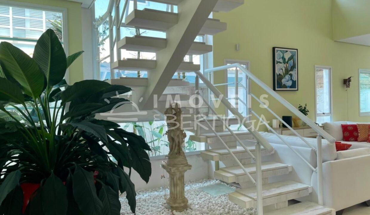 Casa-venda-BERTIOGA-RIVIERA-DE-SAO-LOURENCO-CA1649R-imobiliaria-na-riviera-imobiliaria-bertioga-2025-10-27_00-13-03_foto_rm-27