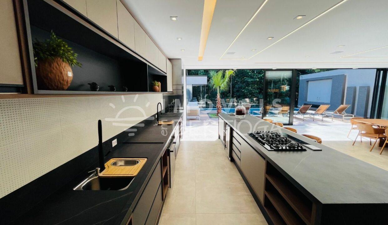 Casa-venda-BERTIOGA-RIVIERA-DE-SAO-LOURENCO-CA1650R-imobiliaria-na-riviera-imobiliaria-bertioga-2025-10-26_22-05-57_foto_rm-11