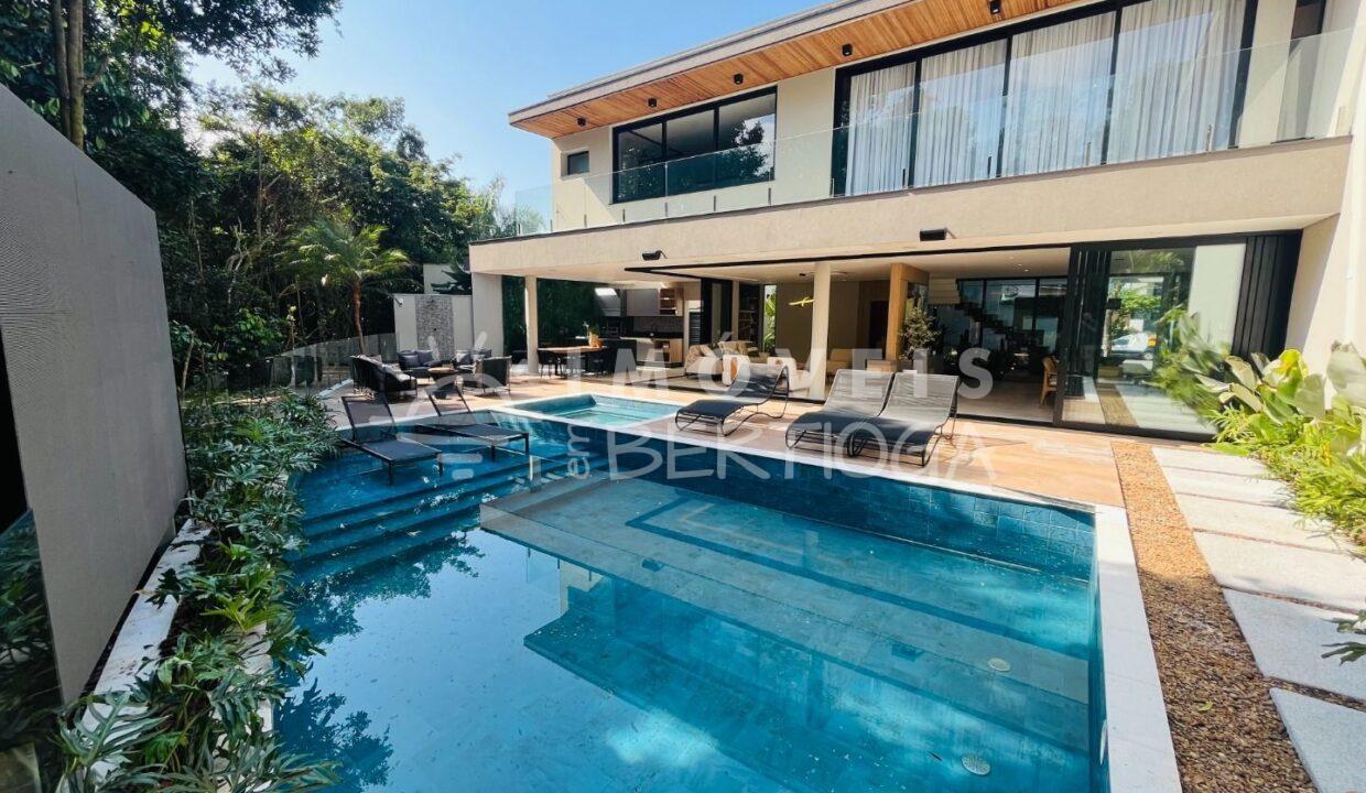 Casa-venda-BERTIOGA-RIVIERA-DE-SAO-LOURENCO-CA1660R-imobiliaria-na-riviera-imobiliaria-bertioga-2025-10-26_20-36-01_foto_rm