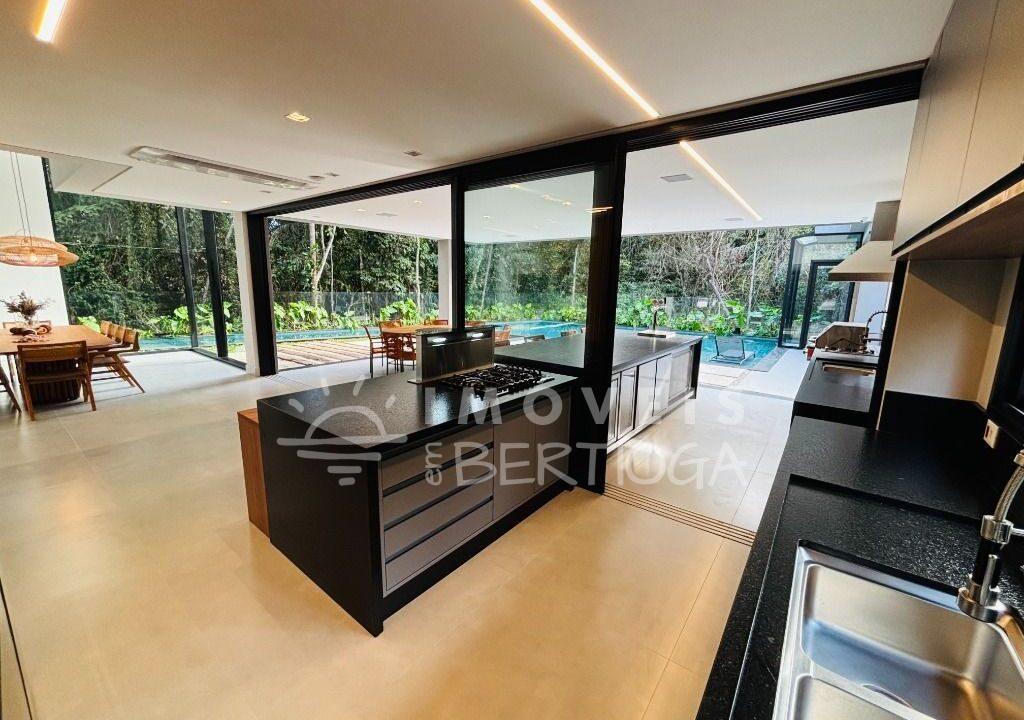 Casa-venda-BERTIOGA-RIVIERA-DE-SAO-LOURENCO-CA1687R-imobiliaria-na-riviera-imobiliaria-bertioga-2025-10-26_20-15-01_foto_rm-14