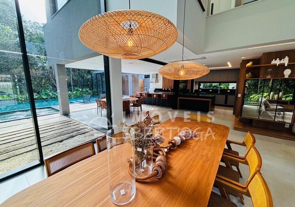 Casa-venda-BERTIOGA-RIVIERA-DE-SAO-LOURENCO-CA1687R-imobiliaria-na-riviera-imobiliaria-bertioga-2025-10-26_20-15-01_foto_rm-9