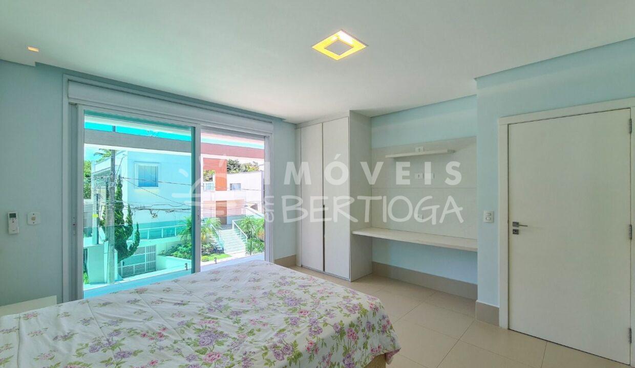 Casa-venda-BERTIOGA-RIVIERA-DE-SAO-LOURENCO-CA1689R-imobiliaria-na-riviera-imobiliaria-bertioga-2025-10-28_18-13-29_foto_rm-23