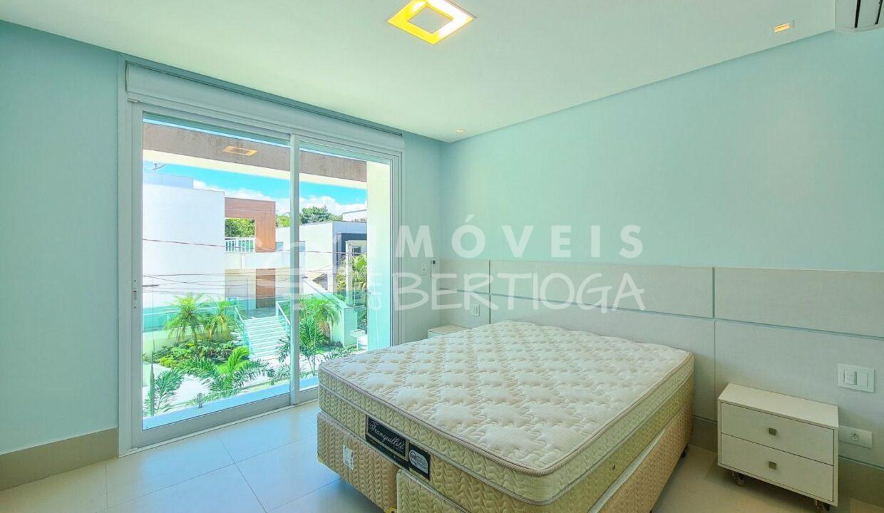Casa-venda-BERTIOGA-RIVIERA-DE-SAO-LOURENCO-CA1689R-imobiliaria-na-riviera-imobiliaria-bertioga-2025-10-28_18-13-29_foto_rm-28