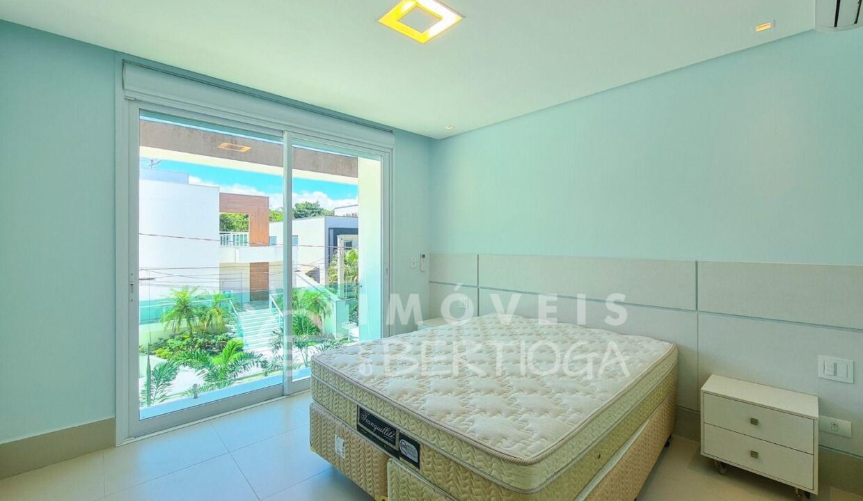 Casa-venda-BERTIOGA-RIVIERA-DE-SAO-LOURENCO-CA1689R-imobiliaria-na-riviera-imobiliaria-bertioga-2025-10-28_18-13-29_foto_rm-28