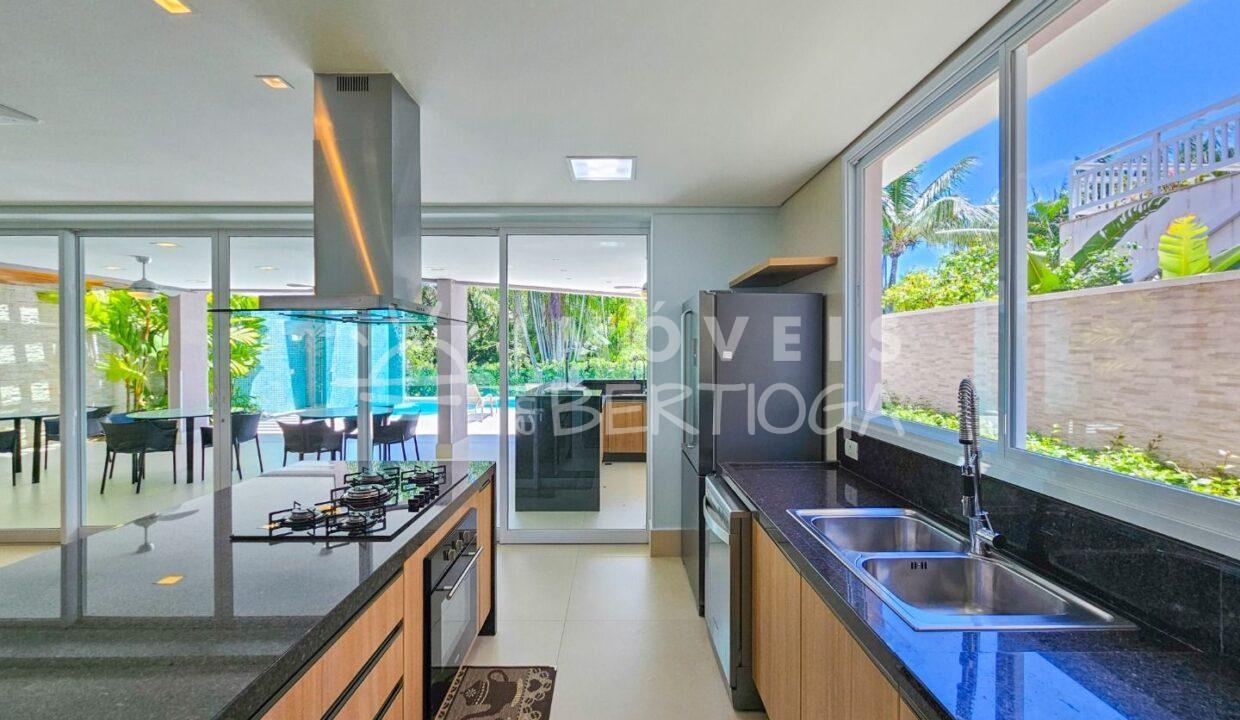 Casa-venda-BERTIOGA-RIVIERA-DE-SAO-LOURENCO-CA1689R-imobiliaria-na-riviera-imobiliaria-bertioga-2025-10-28_18-13-29_foto_rm-5