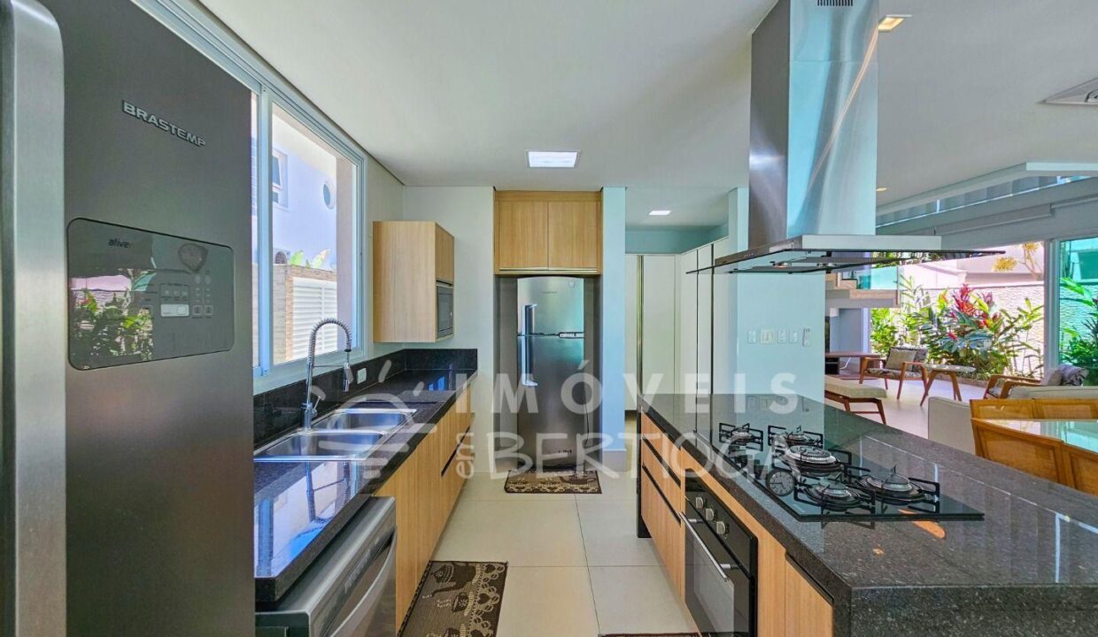 Casa-venda-BERTIOGA-RIVIERA-DE-SAO-LOURENCO-CA1689R-imobiliaria-na-riviera-imobiliaria-bertioga-2025-10-28_18-13-29_foto_rm-6