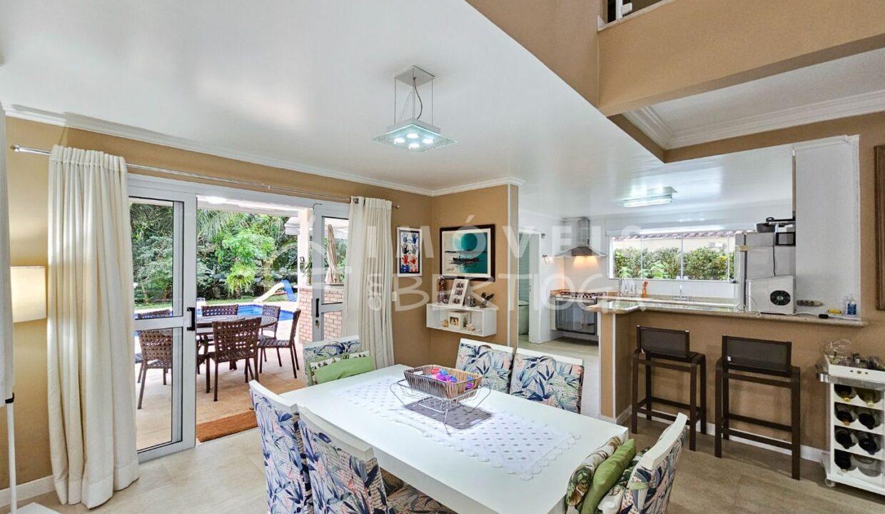 Casa-venda-BERTIOGA-RIVIERA-DE-SAO-LOURENCO-CA1690R-imobiliaria-na-riviera-imobiliaria-bertioga-2025-10-28_18-22-28_foto_rm-4
