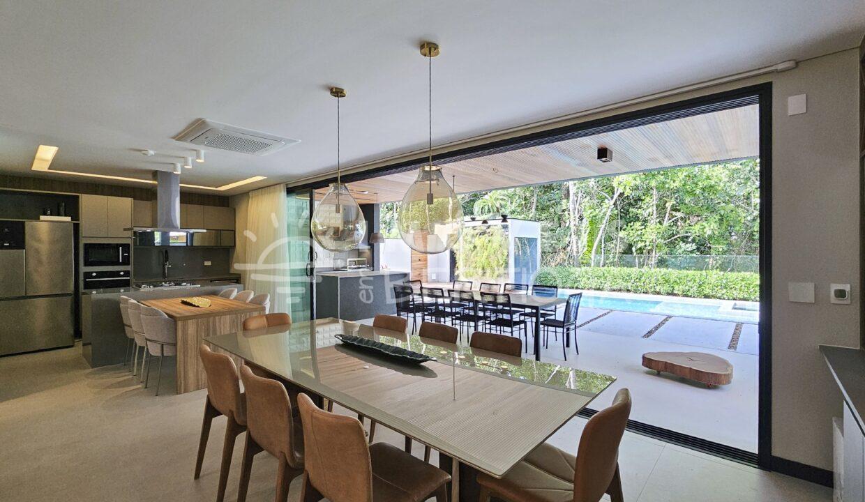 Casa-venda-BERTIOGA-RIVIERA-DE-SAO-LOURENCO-CA1706R-imobiliaria-na-riviera-imobiliaria-bertioga-2025-10-26_15-33-01_foto_rm-4