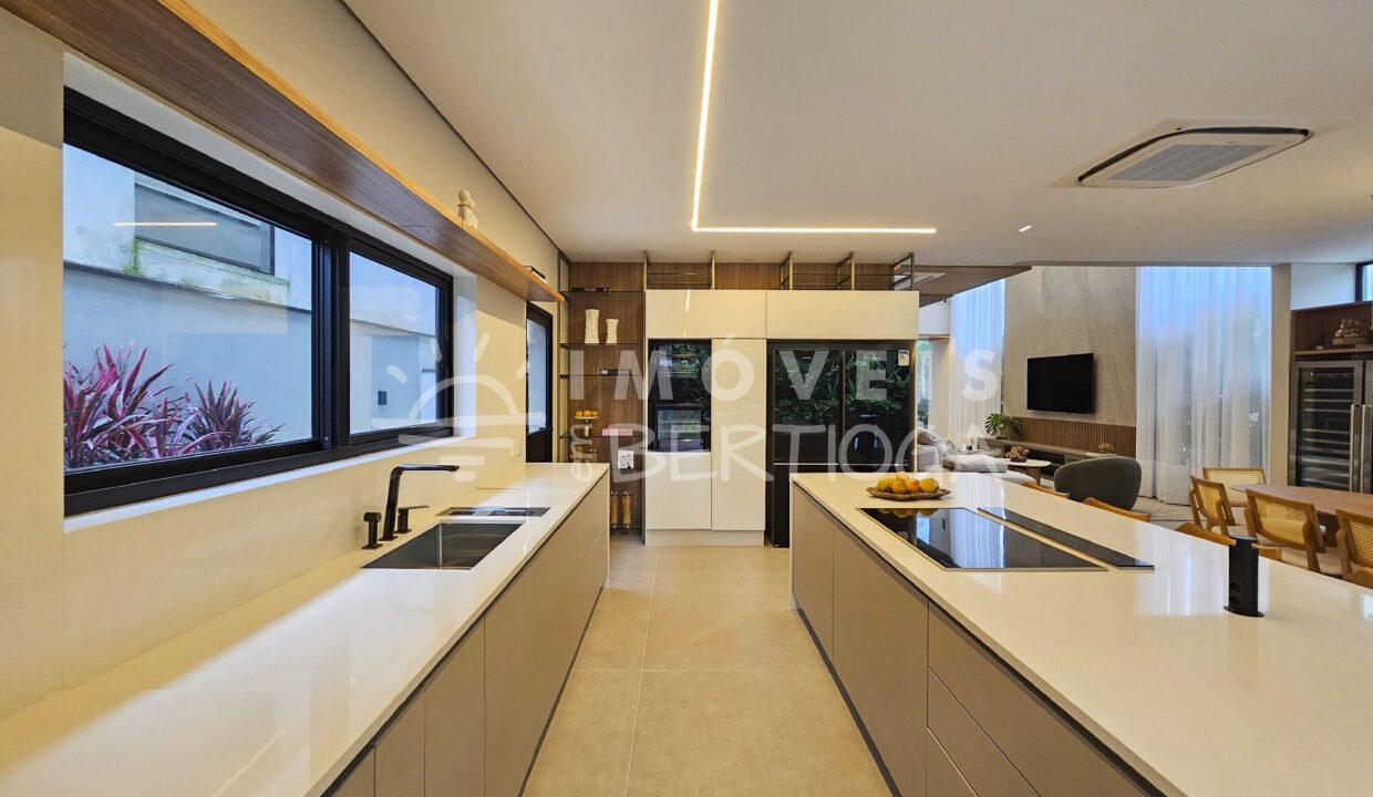 Casa-venda-BERTIOGA-RIVIERA-DE-SAO-LOURENCO-CA1707R-imobiliaria-na-riviera-imobiliaria-bertioga-2025-10-26_15-33-01_foto_rm-6