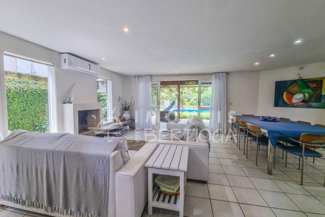 Casa-venda-BERTIOGA-RIVIERA-DE-SAO-LOURENCO-CA1708R-imobiliaria-na-riviera-imobiliaria-bertioga-2025-10-28_19-00-01_foto_rm-16