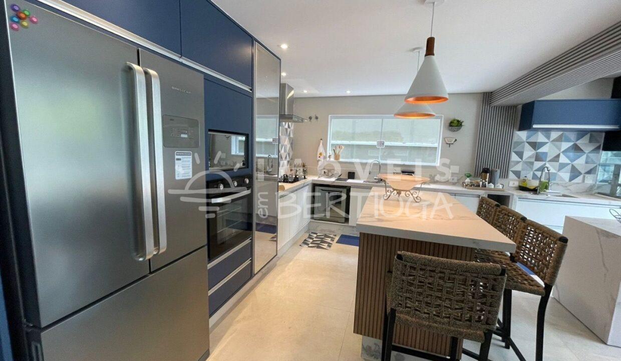 Casa-venda-BERTIOGA-RIVIERA-DE-SAO-LOURENCO-CA1715R-imobiliaria-na-riviera-imobiliaria-bertioga-2025-10-28_19-24-45_foto_rm-3