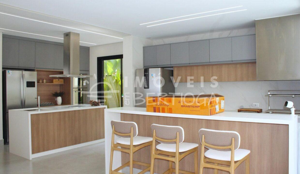 Casa-venda-BERTIOGA-RIVIERA-DE-SAO-LOURENCO-CA1720R-imobiliaria-na-riviera-imobiliaria-bertioga-2025-10-28_19-10-28_foto_rm-12