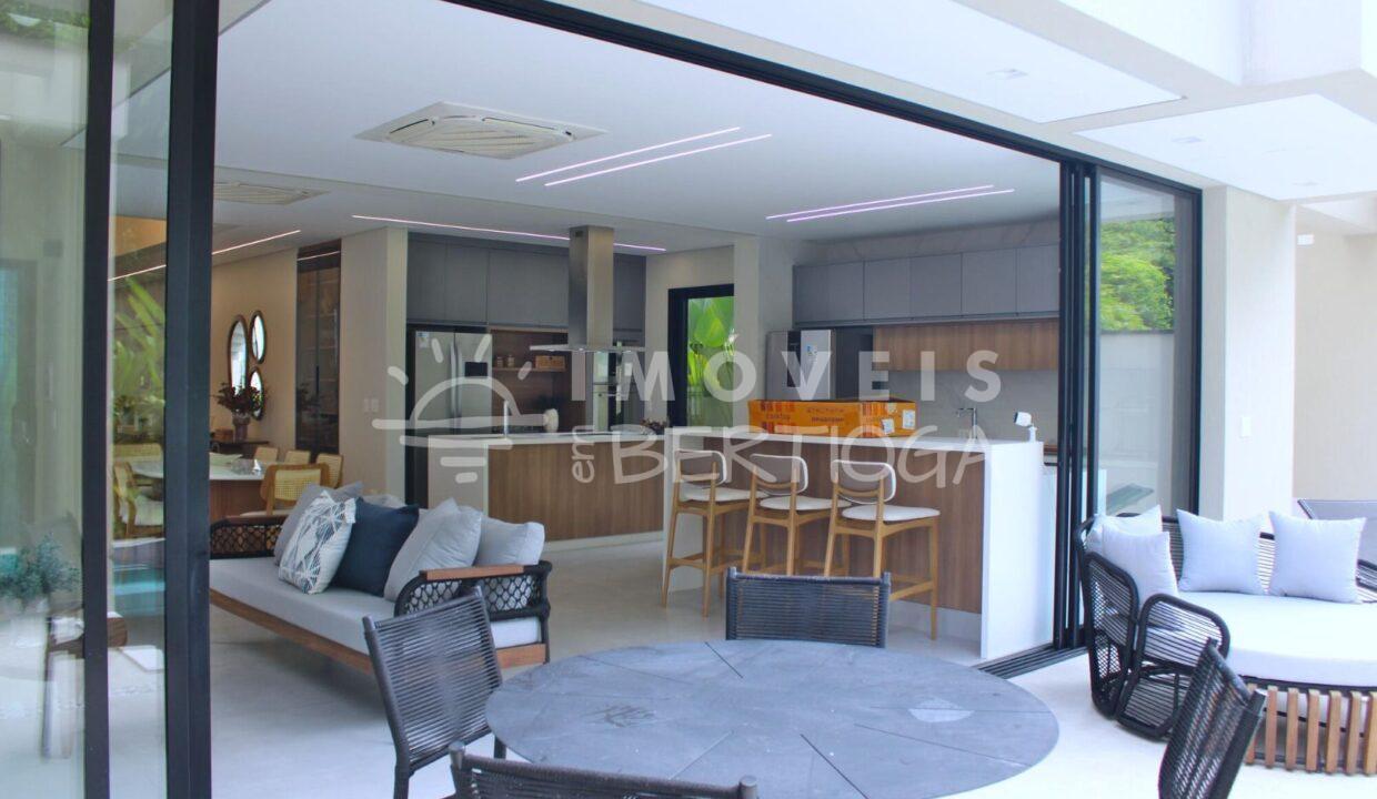 Casa-venda-BERTIOGA-RIVIERA-DE-SAO-LOURENCO-CA1720R-imobiliaria-na-riviera-imobiliaria-bertioga-2025-10-28_19-10-28_foto_rm-31