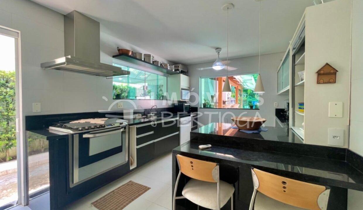 Casa-venda-BERTIOGA-RIVIERA-DE-SAO-LOURENCO-CA1722R-imobiliaria-na-riviera-imobiliaria-bertioga-2025-10-28_18-51-01_foto_rm-23