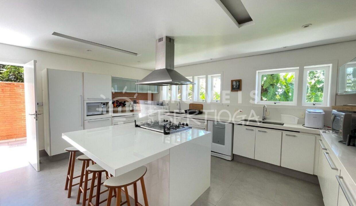 Casa-venda-BERTIOGA-RIVIERA-DE-SAO-LOURENCO-CA1724R-imobiliaria-na-riviera-imobiliaria-bertioga-2025-10-28_16-55-52_foto_rm-10