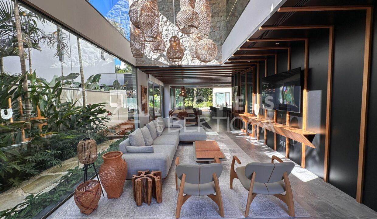 Casa-venda-BERTIOGA-RIVIERA-DE-SAO-LOURENCO-CA1726R-imobiliaria-na-riviera-imobiliaria-bertioga-2025-10-28_16-52-43_foto_rm-3