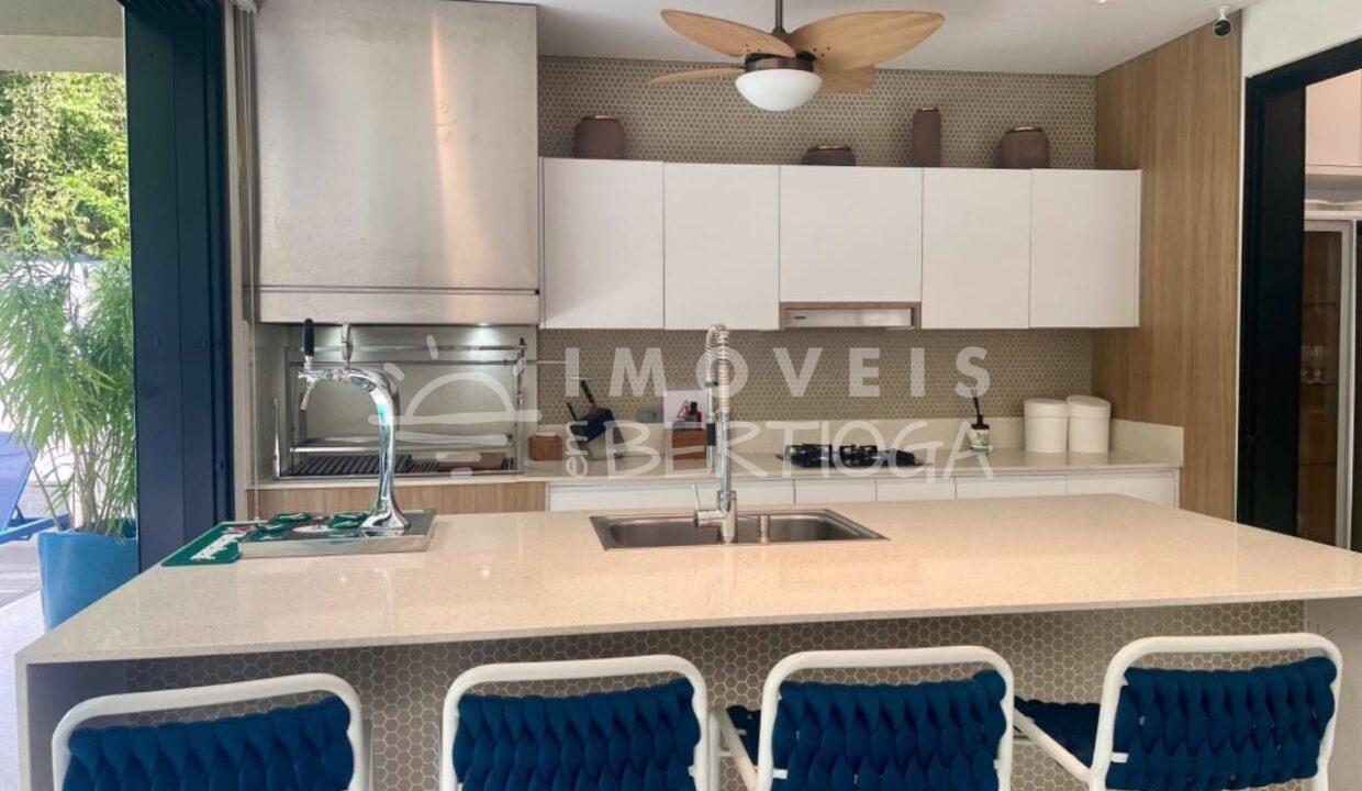 Casa-venda-BERTIOGA-RIVIERA-DE-SAO-LOURENCO-CA1737R-imobiliaria-na-riviera-imobiliaria-bertioga-2025-10-28_17-23-34_foto_rm-3